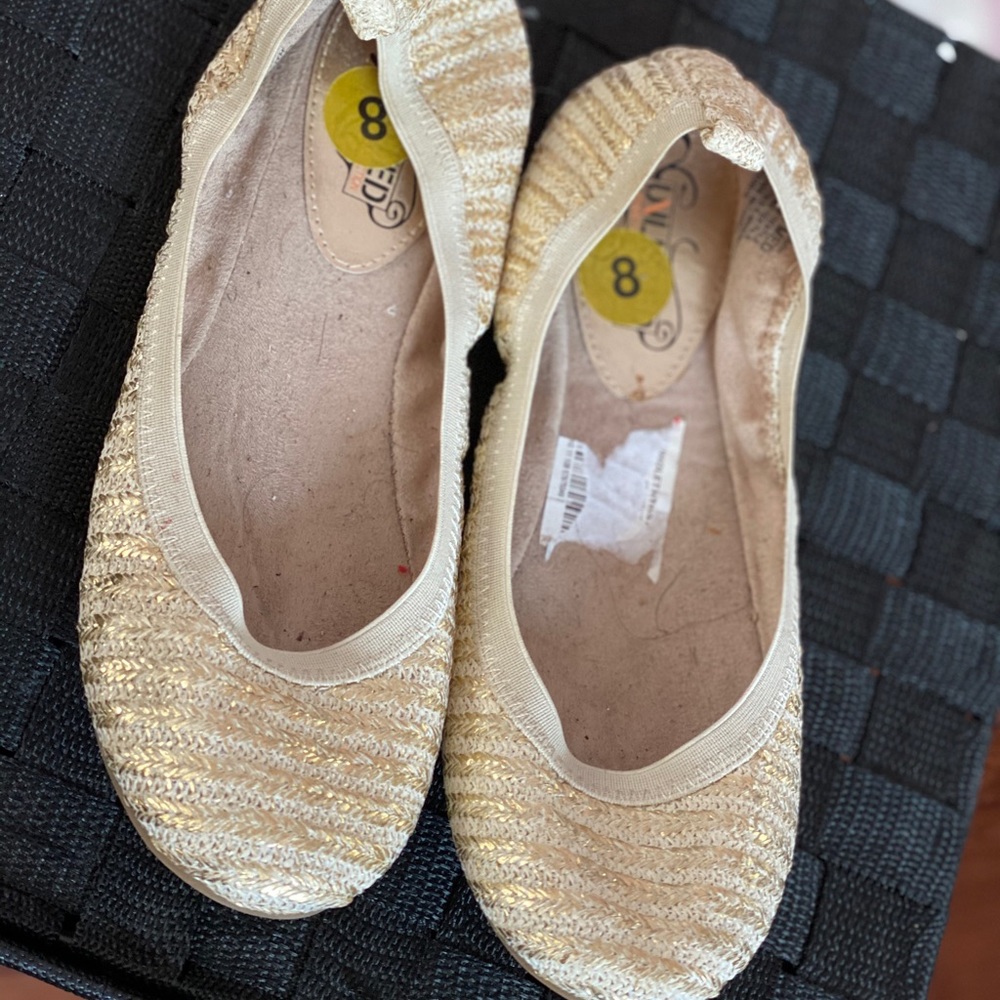 Women’s Flats